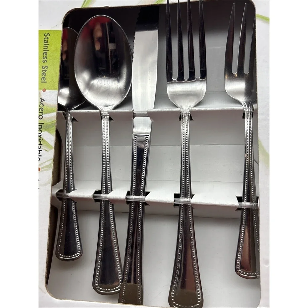Onediacraft Beaded Edge Stainless Steel Flatware 45-Piece Service for 8 NEW